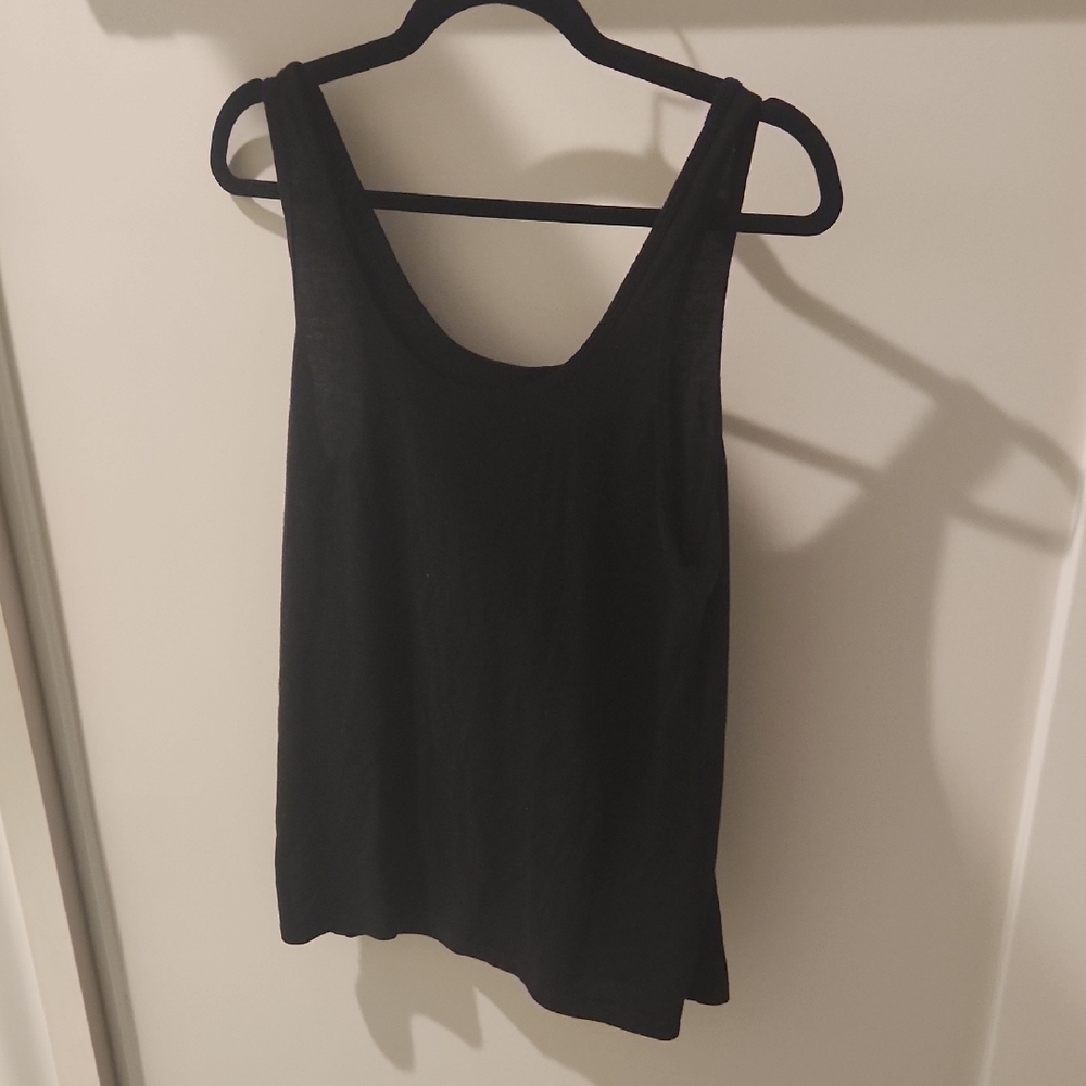 SO Black Sleeveless Tank Top Classic Style